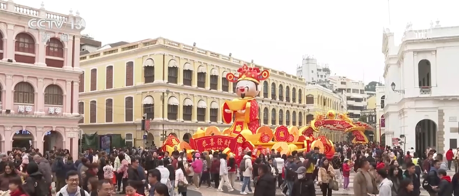 2025新澳门精准免费大全,澳门作为中国的特别行政区，以其独特的文化魅力、历史底蕴和现代化的城市风貌吸引着众多游客的目光。随着科技的进步和互联网的普及，人们对于澳门的信息获取方式也日趋多样化。本文将围绕澳门旅游、精准信息获取等关键词展开，探讨澳门旅游的新机遇与挑战，以及如何通过精准信息获取来提升旅游体验。同时，介绍一款名为2025新澳门精准免费大全的应用或平台，帮助游客更好地了解澳门旅游资讯。